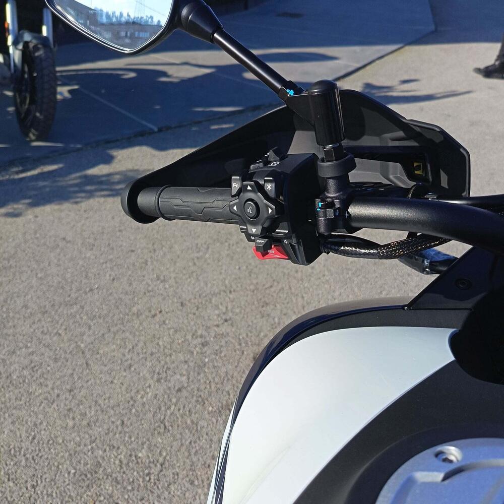 CFMOTO 800MT Explore (2023 - 26) (34)