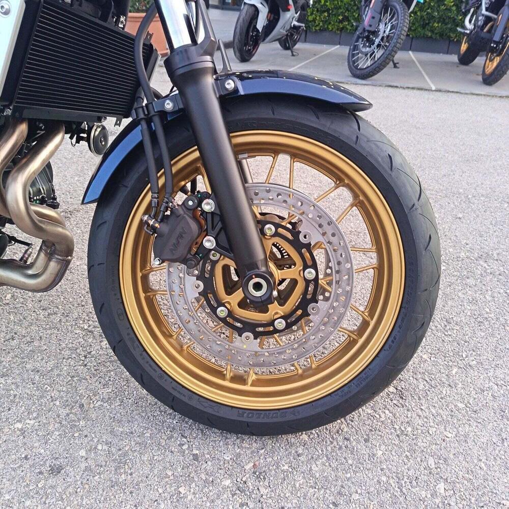 Kawasaki Z 650 RS (2025 - 26) (9)