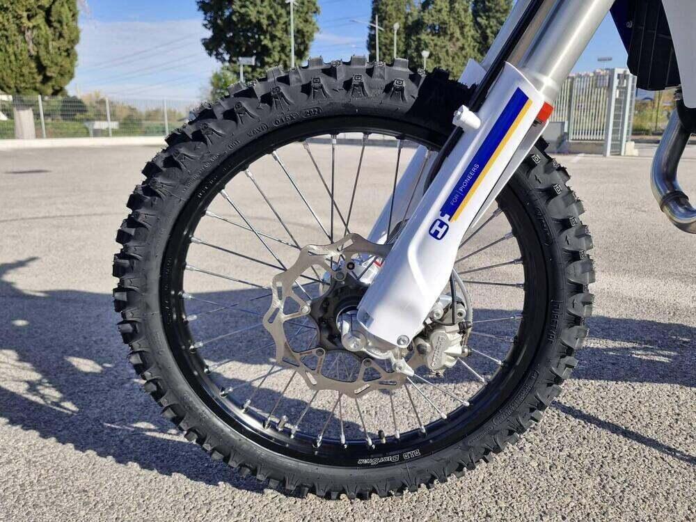 Husqvarna FE 250 (2025) (6)