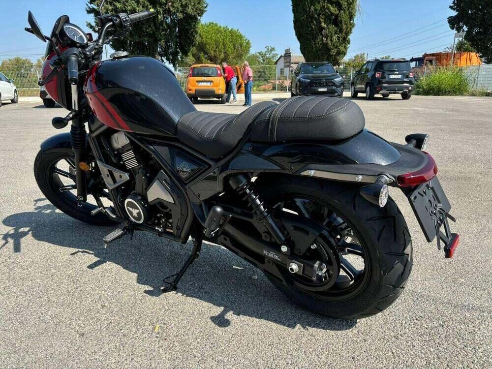 Moto Morini Calibro Custom (2024 - 26) (4)