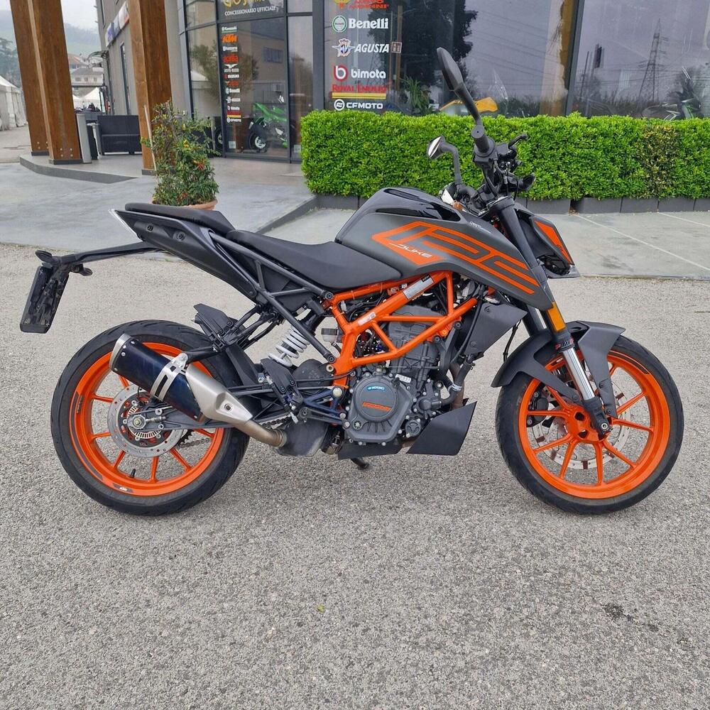 KTM 125 Duke (2021 - 23) (8)