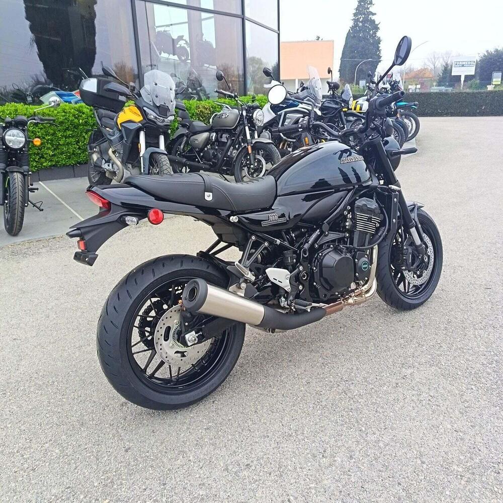 Kawasaki Z 900 RS Black Ball Edition (2026) (3)