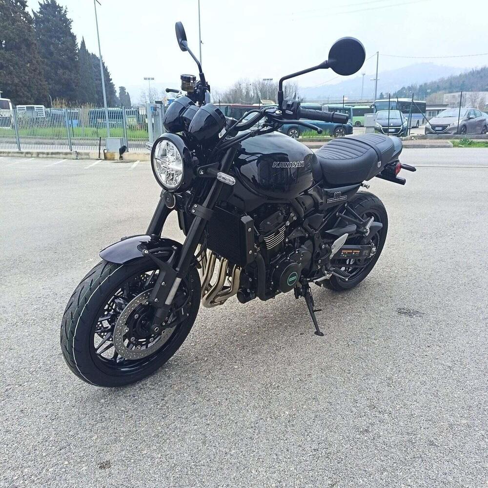 Kawasaki Z 900 RS Black Ball Edition (2026) (4)