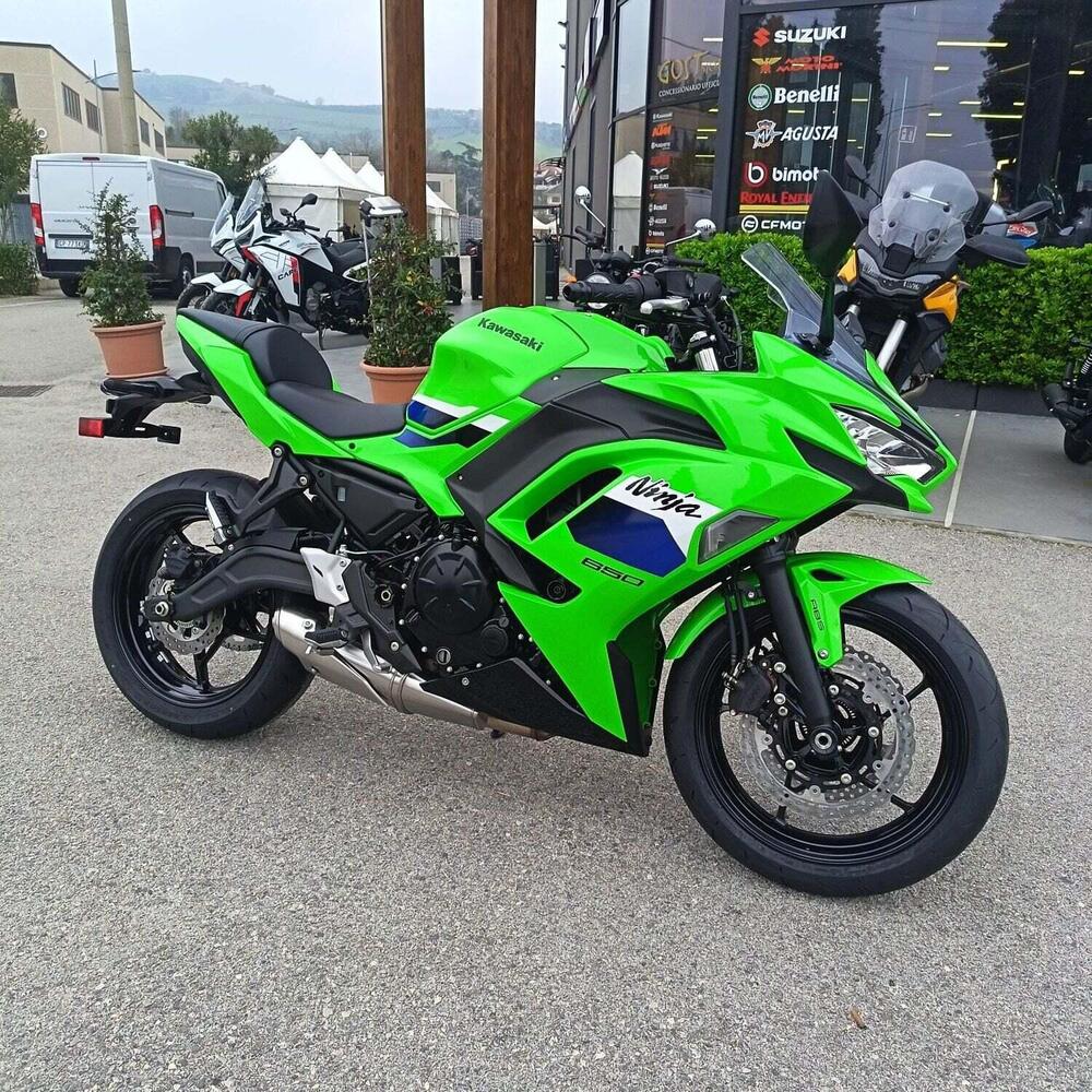 Kawasaki Ninja 650 (2025 - 26) (3)