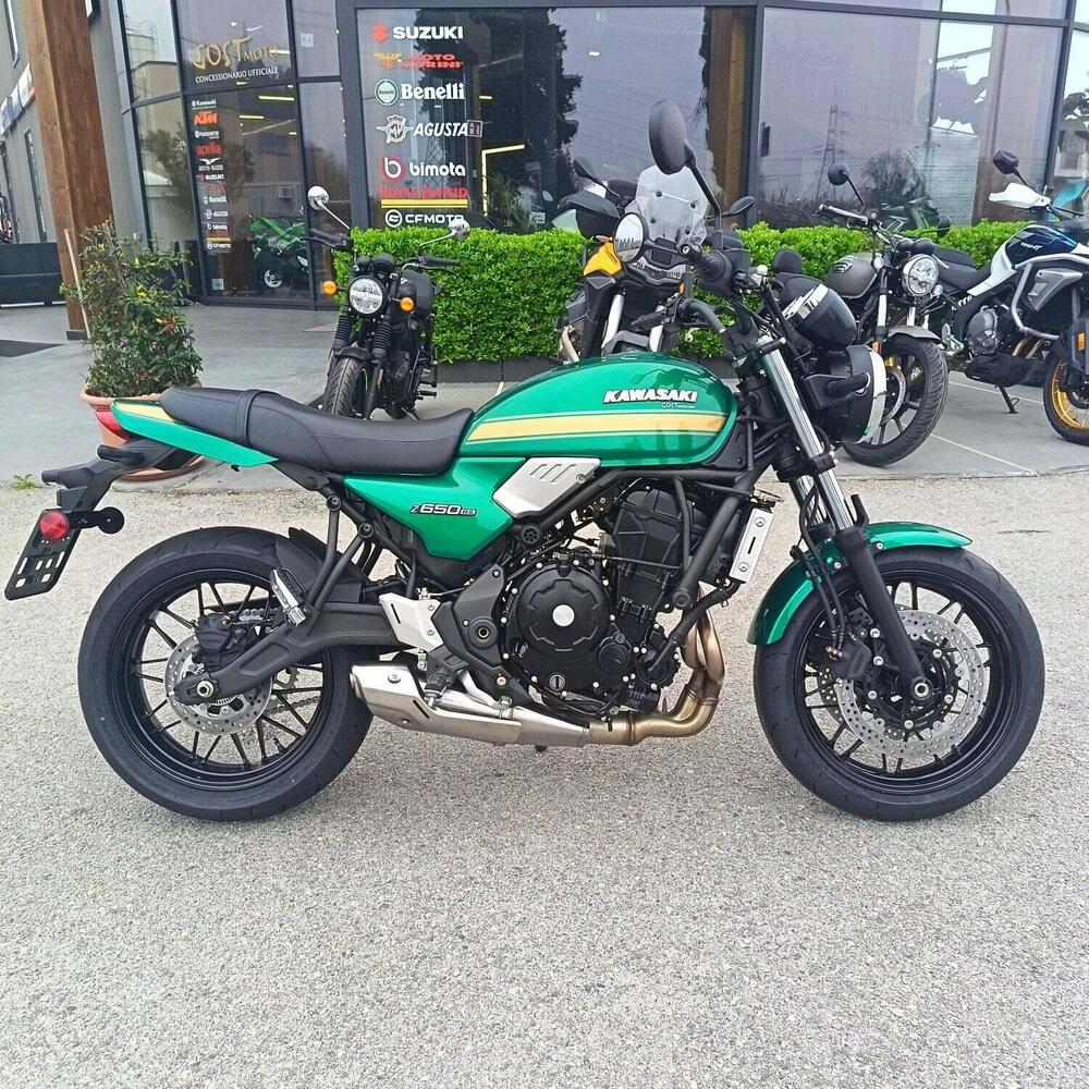 Kawasaki Z 650 RS (2025 - 26) (2)
