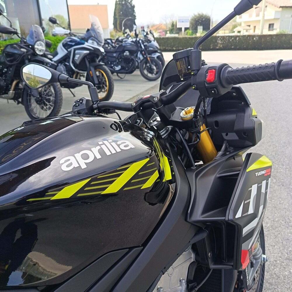 Aprilia Tuono 660 Factory (2025 - 26) (9)