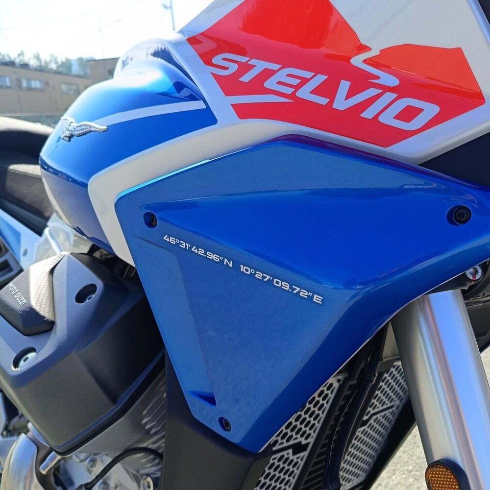 Moto Guzzi Stelvio Duecento Tributo (2025 - 26) (7)