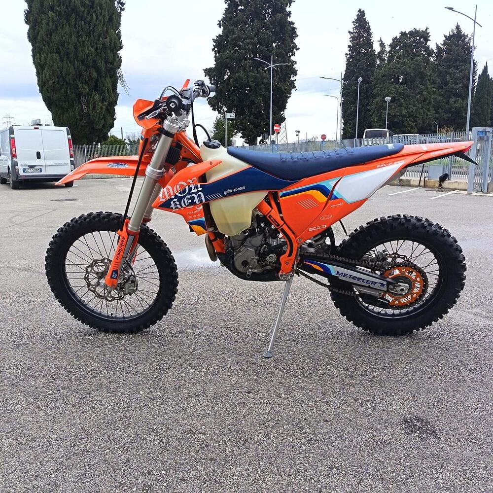 KTM 350 EXC-F Six Days (2024) (5)