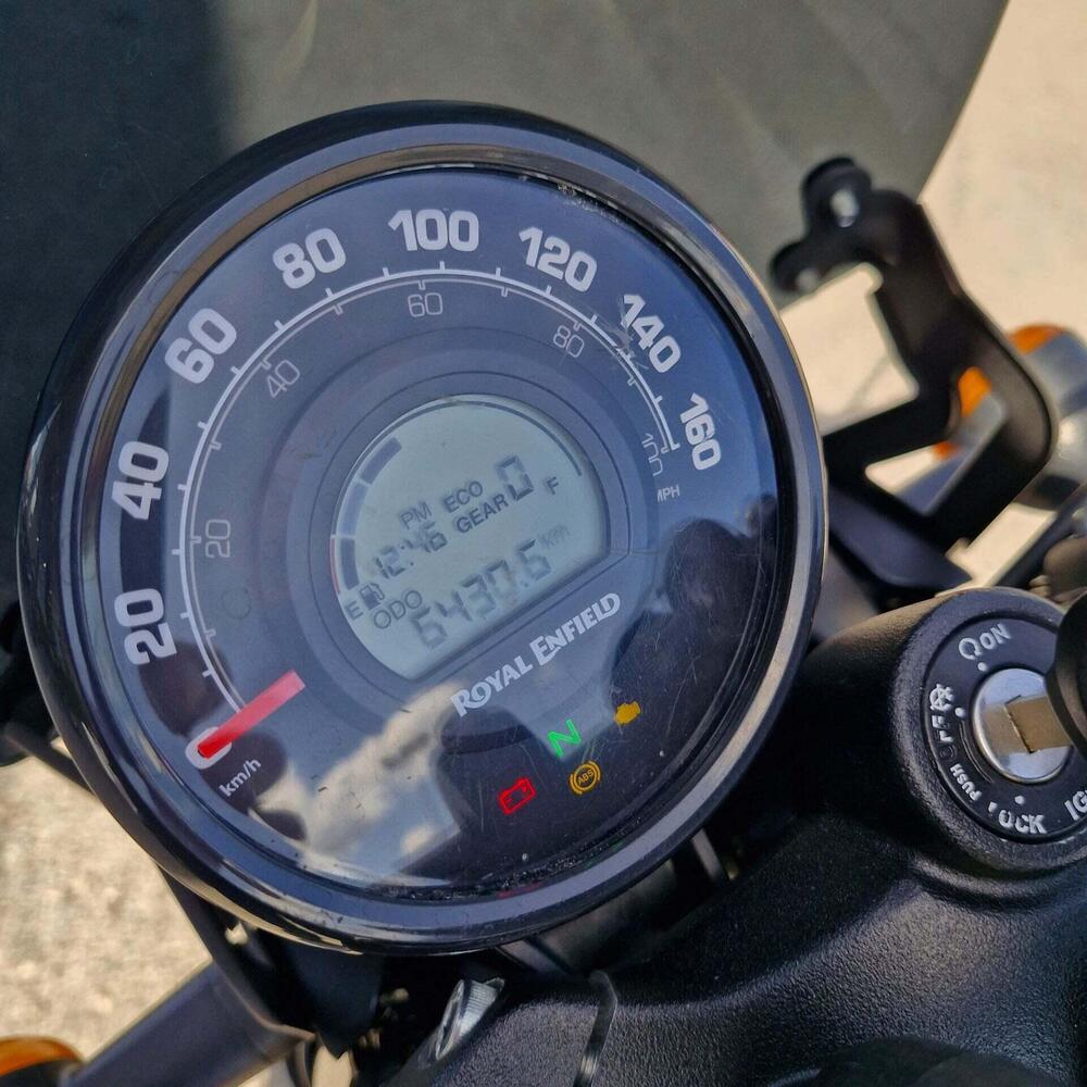 Royal Enfield HNTR 350 (2022 - 26) (11)