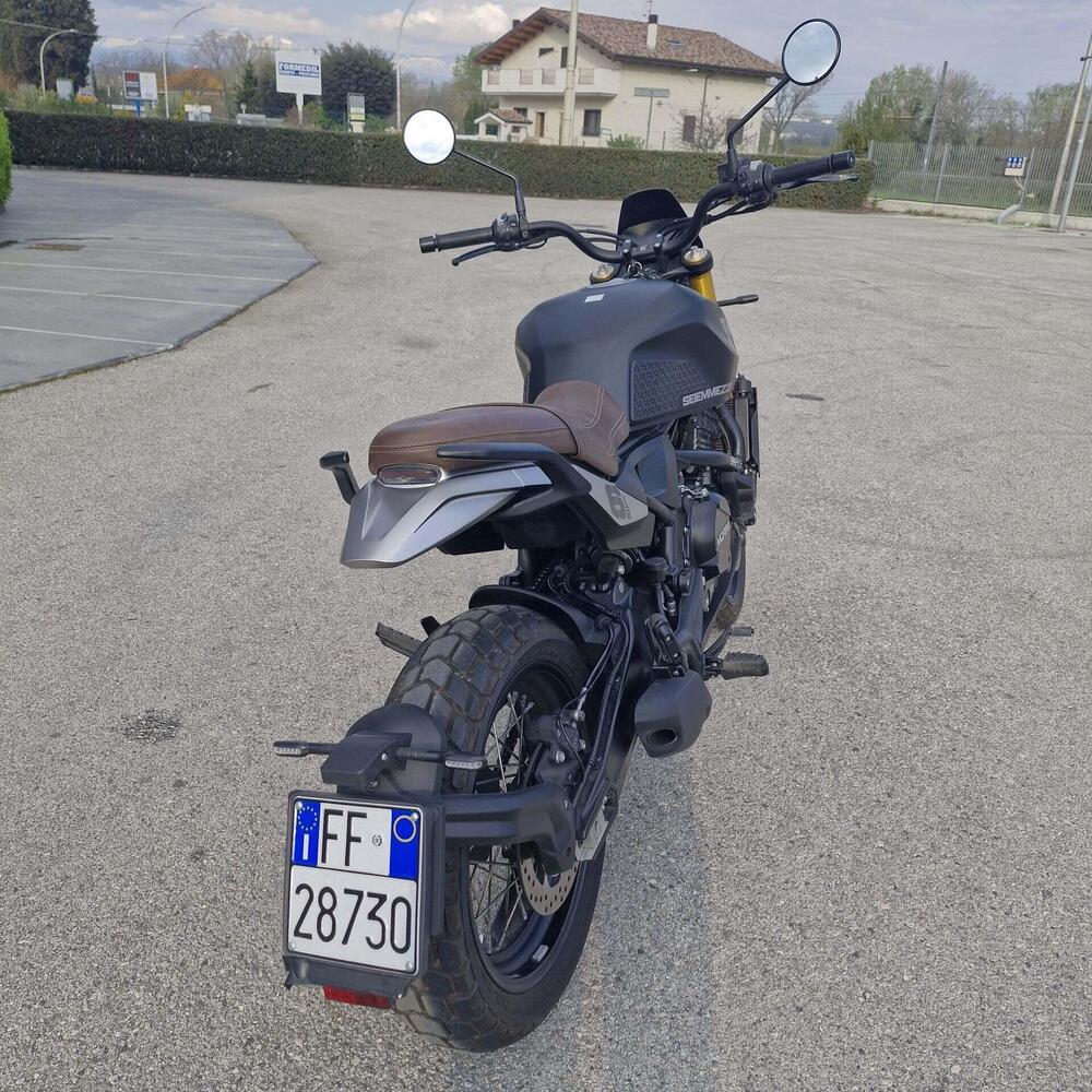 Moto Morini SEIEMMEZZO SCR (2022 - 26) (7)