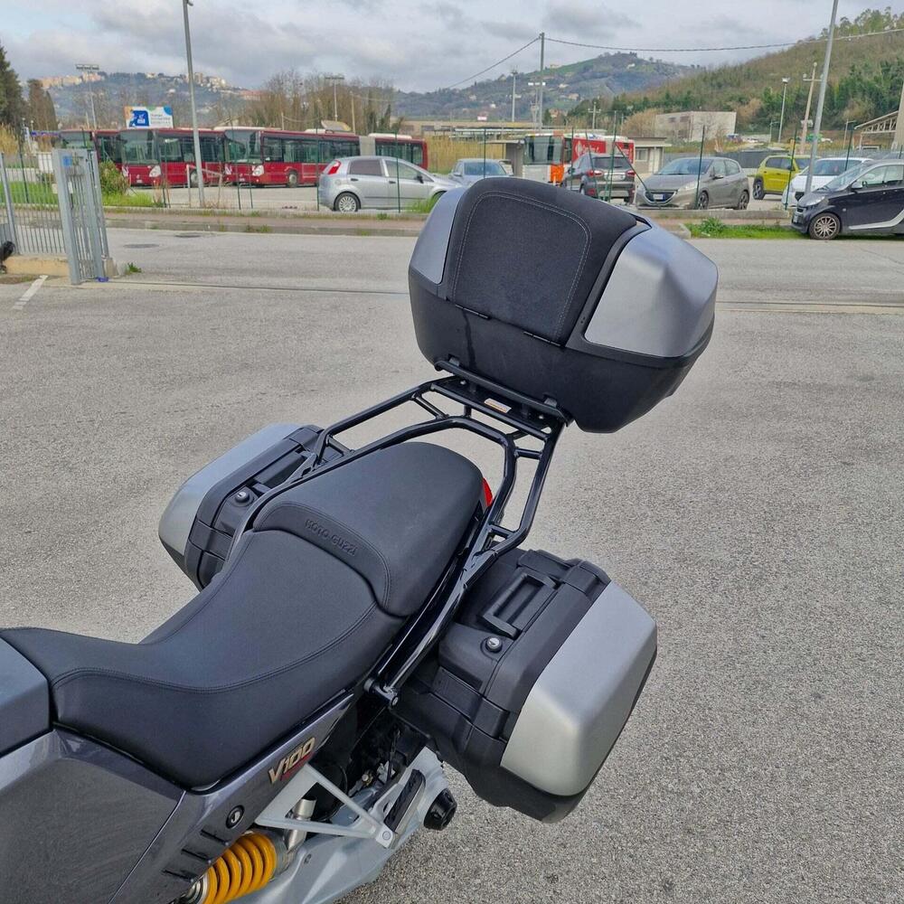 Moto Guzzi V100 Mandello S (2022 - 24) (5)