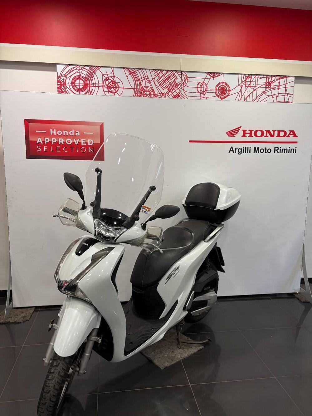 Honda SH 150i (2017 - 19) (2)