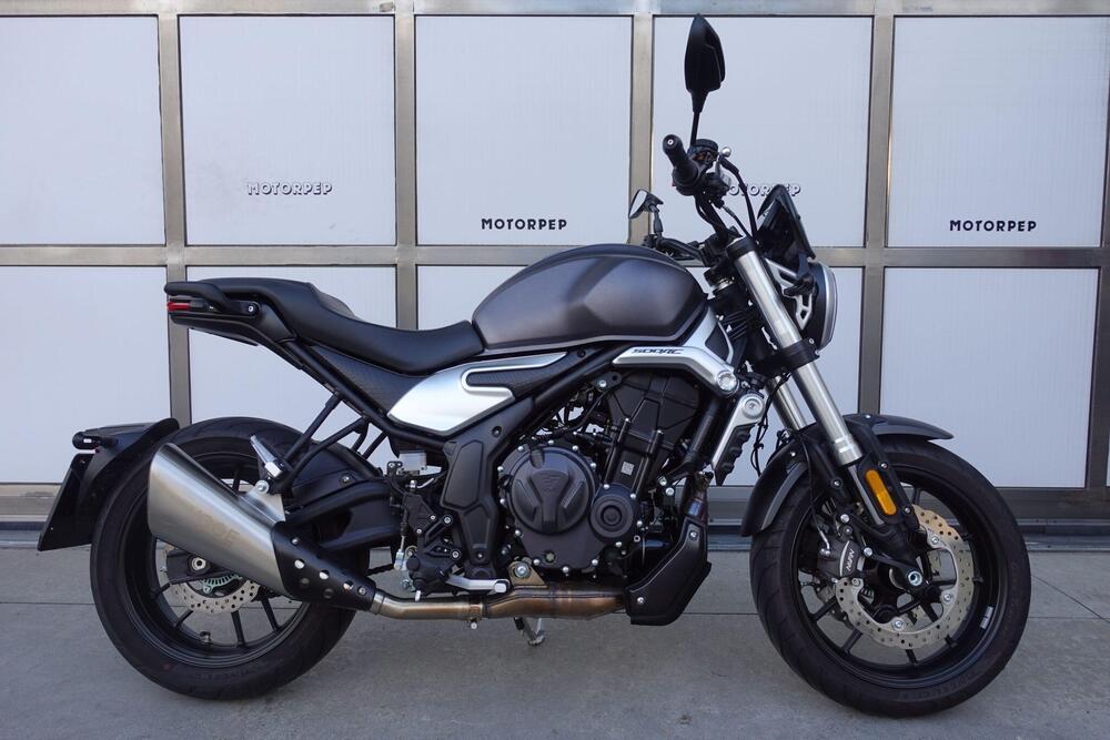 Voge Trofeo 500AC (2022 - 26) (2)