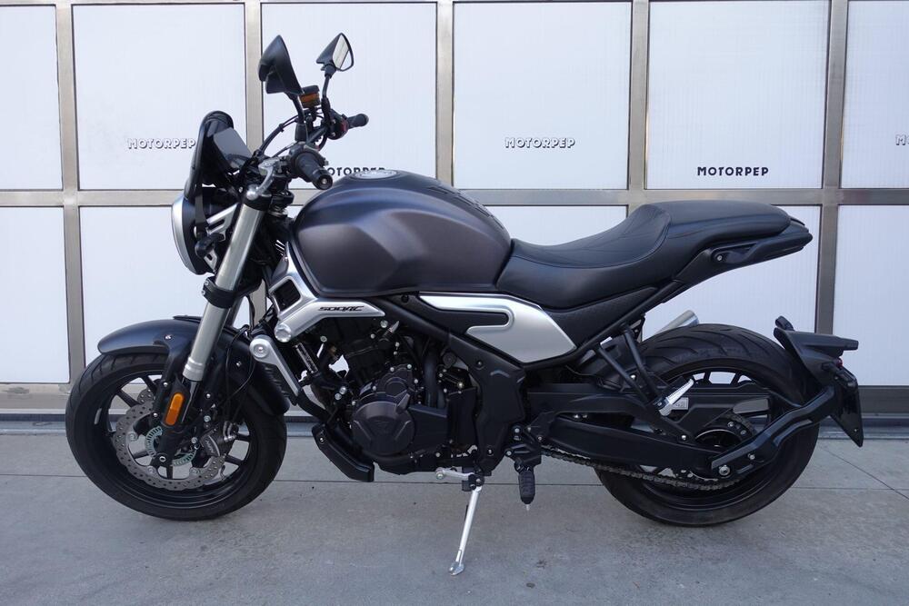 Voge Trofeo 500AC (2022 - 26) (3)