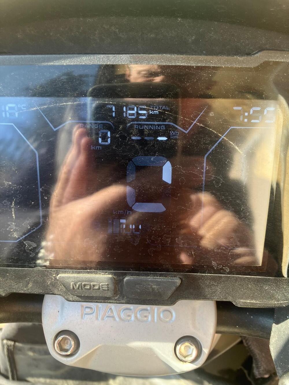 Piaggio 1 (2022 - 26) (4)