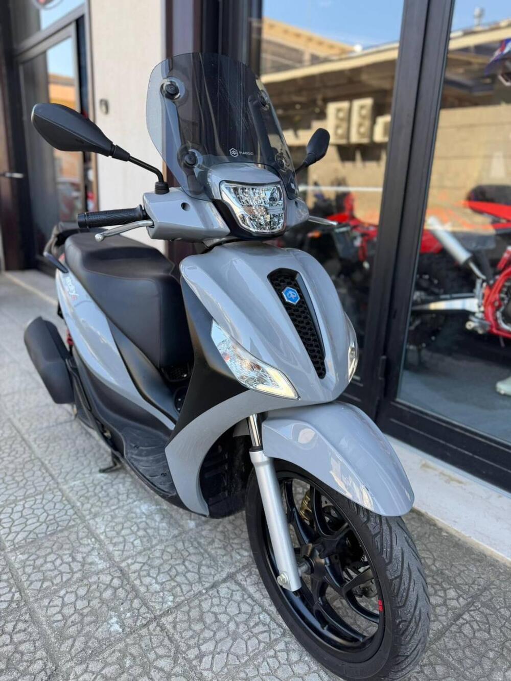 Piaggio Medley 125 S ABS (2021 - 24) (3)