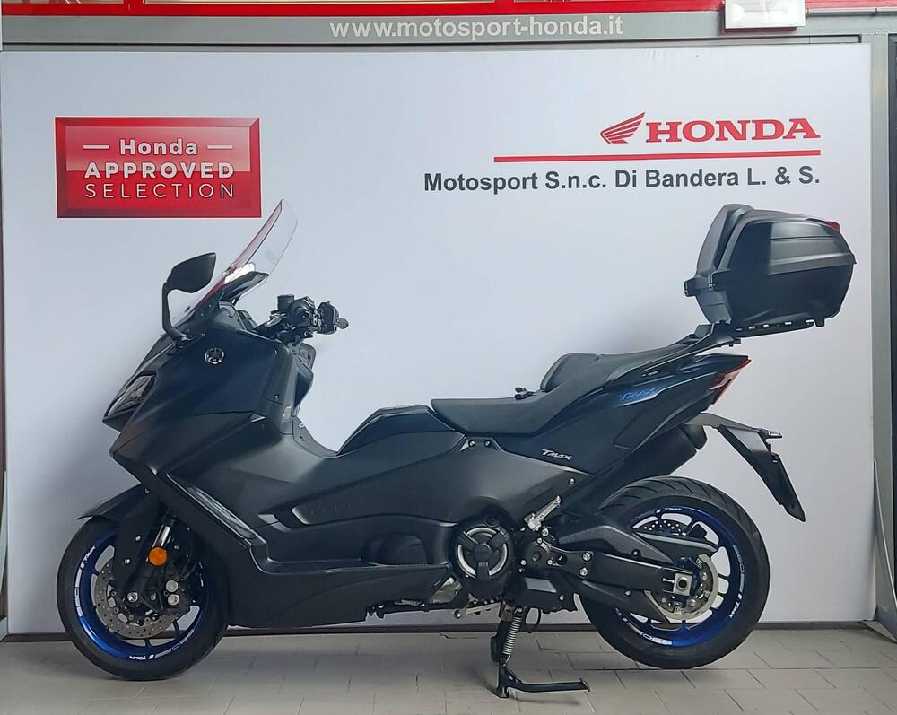 Yamaha T-Max 560 (2022 - 24) (3)