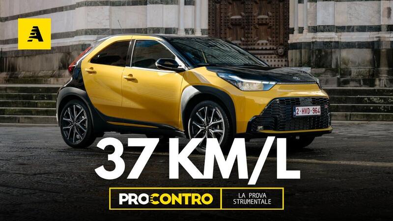 Toyota Aygo X Hybrid GR Sport: 37 km/l, 116 cavalli e un cuore da Yaris. Ecco tutti i pro e contro della prima full hybrid di segmento A (VIDEO)