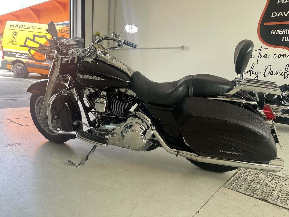 Harley-Davidson 1584 Road King Classic (2007 - 10) - FLHRC (4)