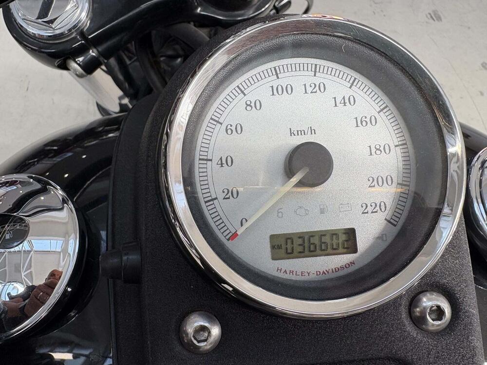 Harley-Davidson 1584 Street Bob (2008 - 15) - FXDB (4)