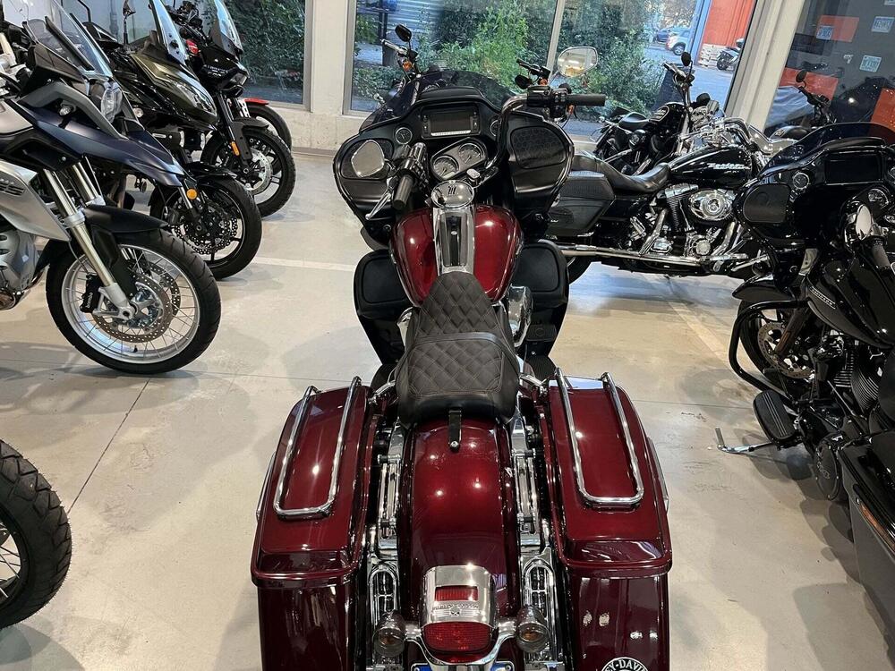 Harley-Davidson 107 Road Glide Ultra (2016) - FLRTU (5)