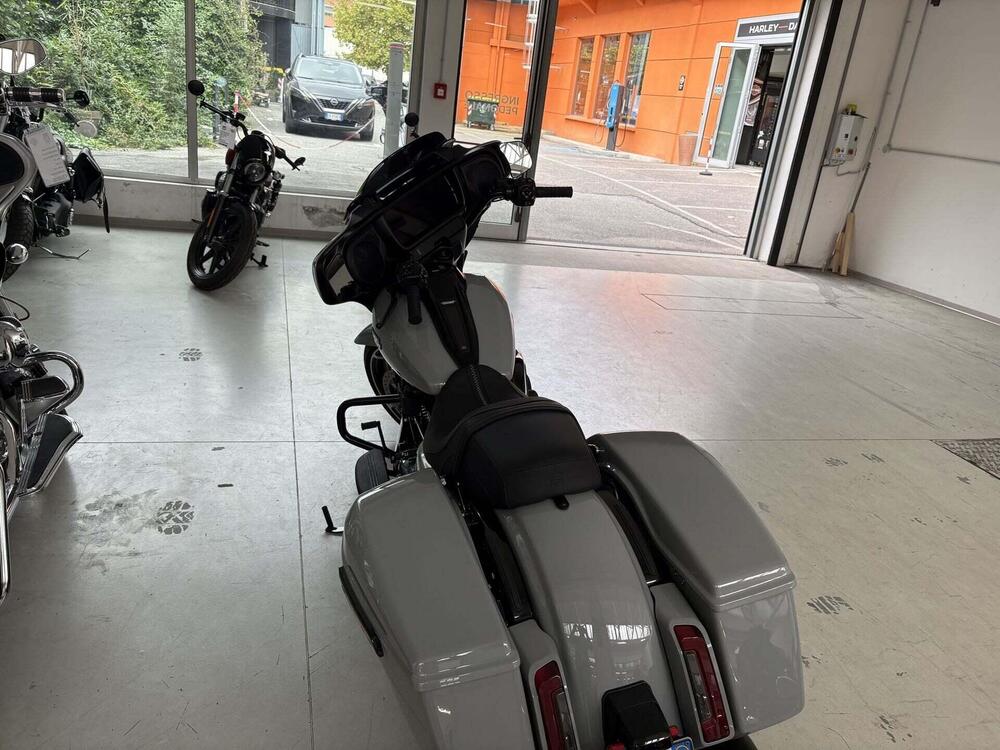 Harley-Davidson Street Glide (2024 - 26) (6)