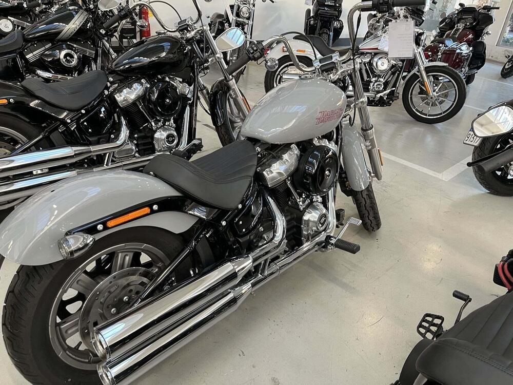 Harley-Davidson Softail Standard (2020) - FXST (5)