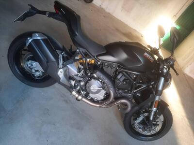 Ducati Monster 821 Dark ABS (2014 - 16) usata