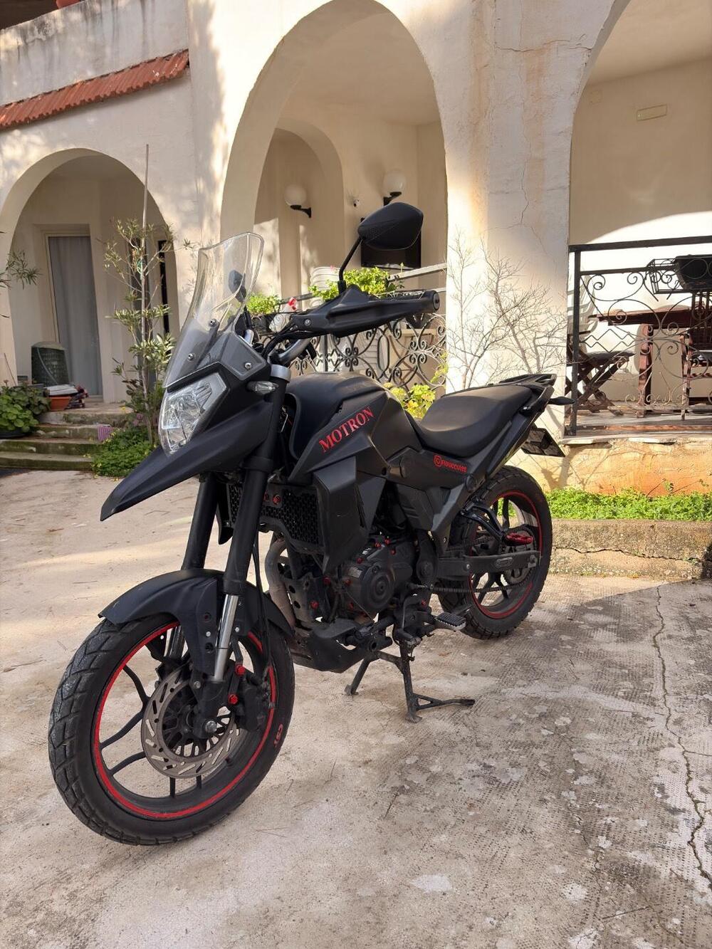 Motron Motorcycles X-Nord 125 (2021 - 26) (2)