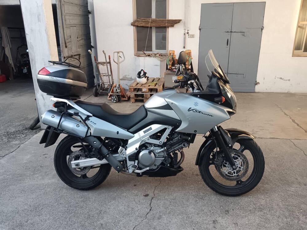 Suzuki V-Strom 650DL (2004 - 06)