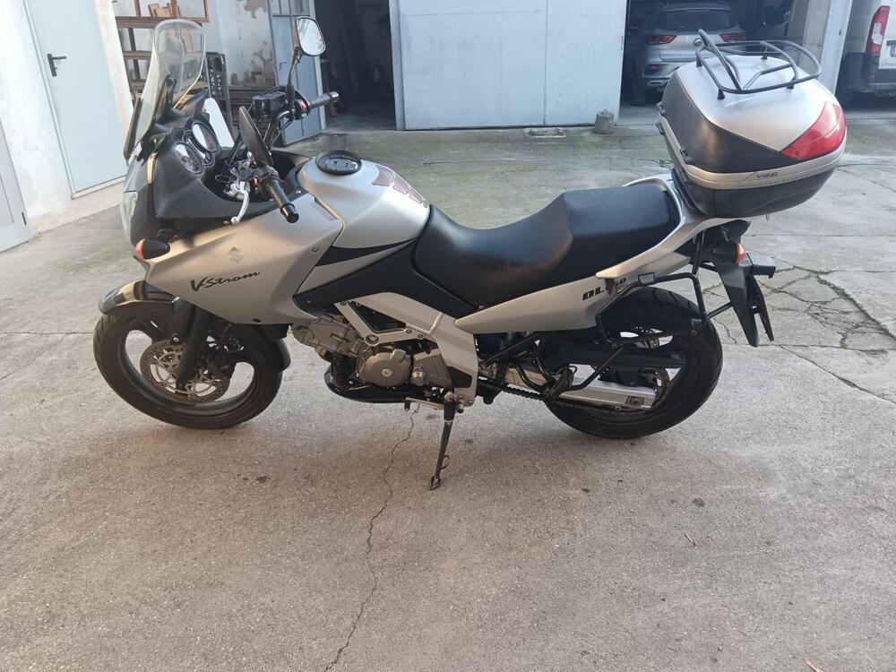 Suzuki V-Strom 650DL (2004 - 06) (2)