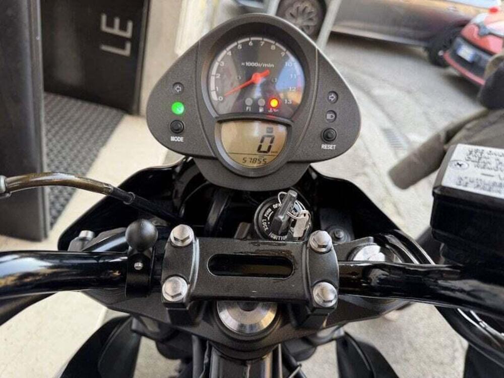 Kawasaki ER-6N (2005 - 08) (18)