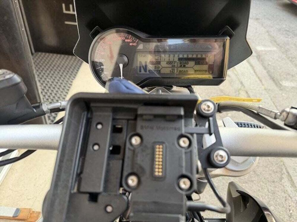 Bmw R 1200 R (2017 - 18) (18)