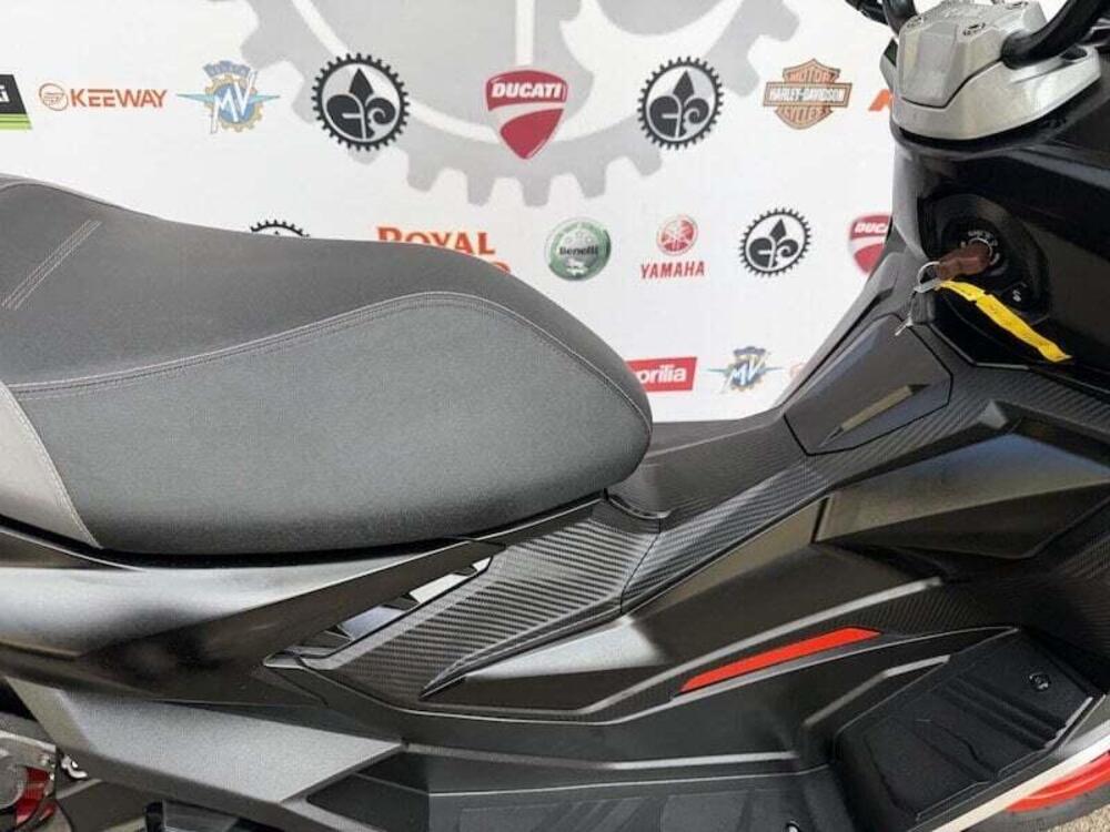 Aprilia SR GT 125 (2022 - 24) (5)