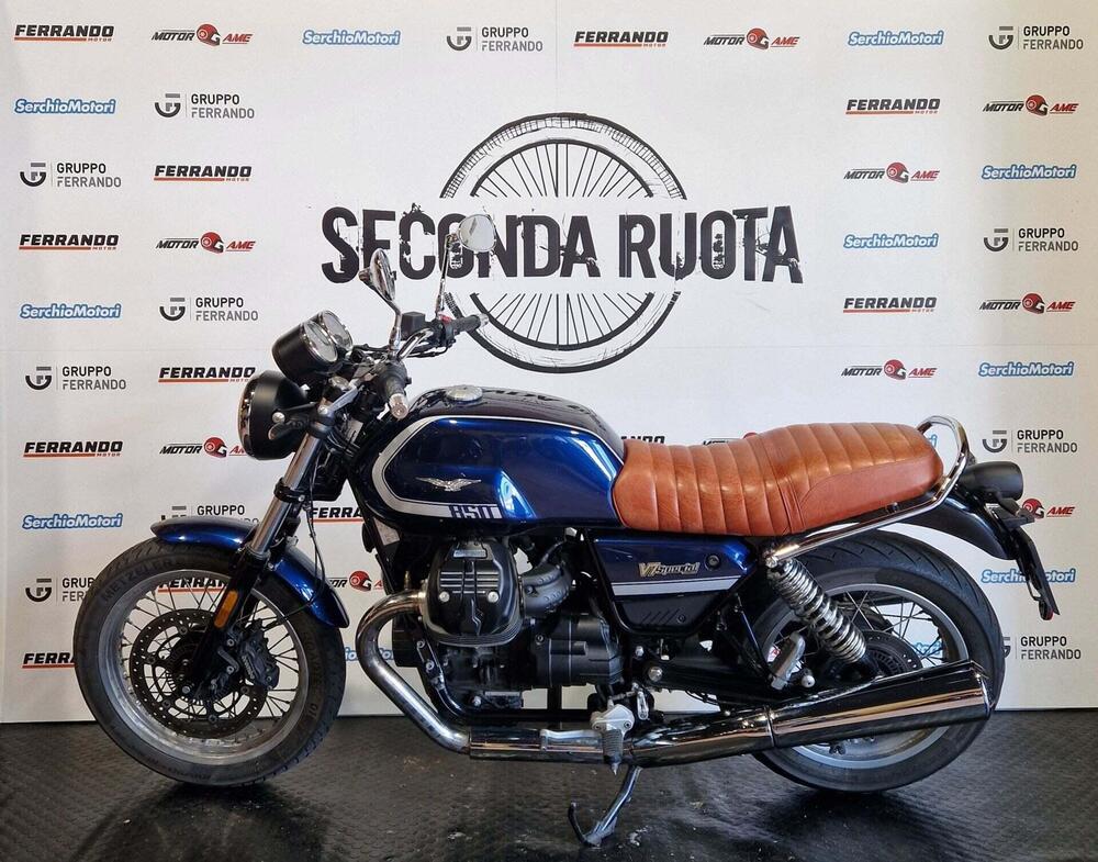 Moto Guzzi V7 Special (2021 - 24) (2)