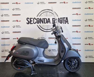 Vespa GTS 300 Super Sport (2023 - 24) usata