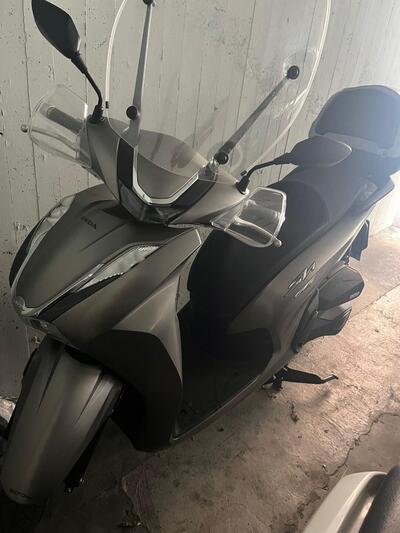 Honda SH 350 (2021 - 24) usata