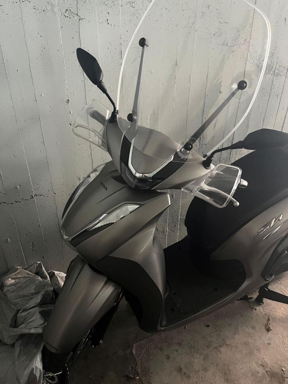 Honda SH 350 (2021 - 24) (4)