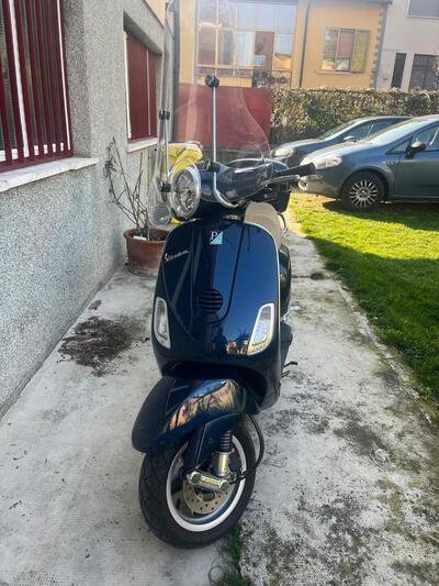 Vespa LX 150 (2005 - 11) usata