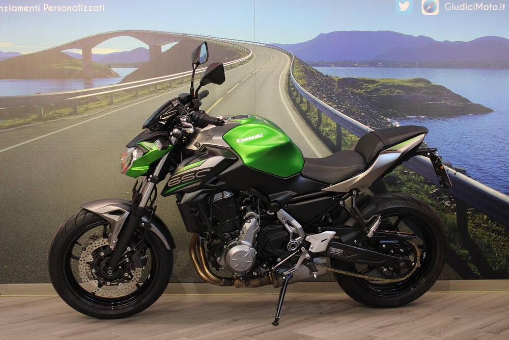 Kawasaki Z 650 (2017 - 19) (7)