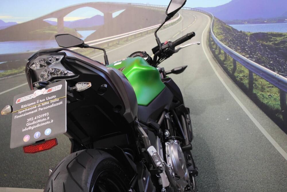 Kawasaki Z 650 (2017 - 19) (18)