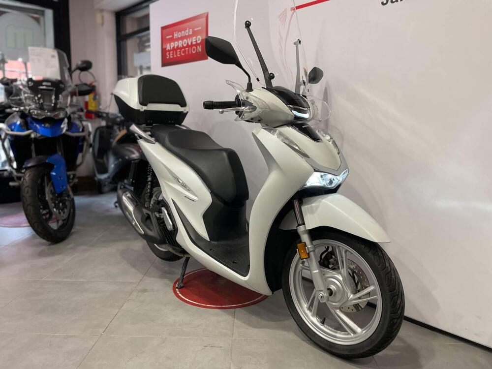Honda SH 150i (2020 - 23) (6)