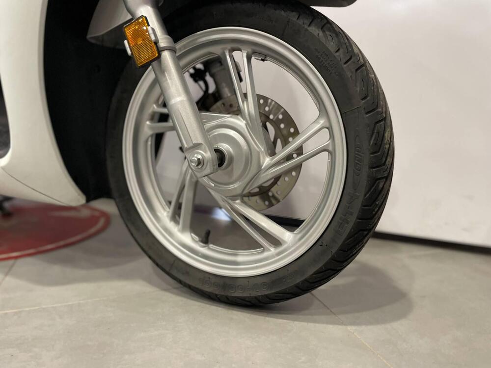 Honda SH 150i (2020 - 23) (8)