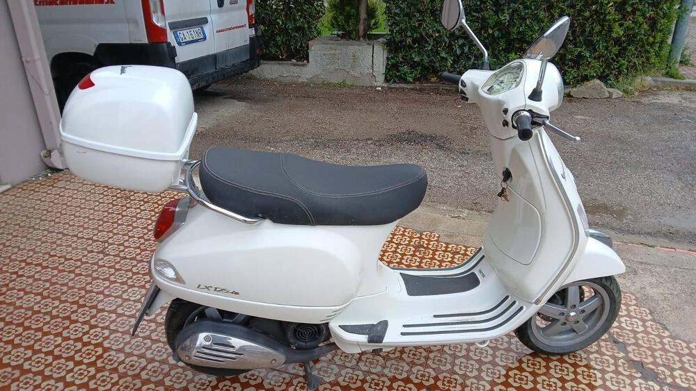 Vespa LX 125 Touring (2010 - 12) (2)