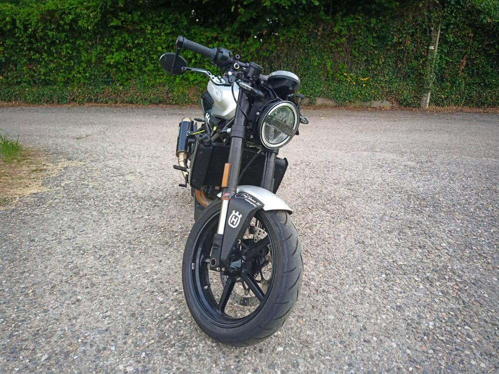 Husqvarna Vitpilen 701 (2020) (4)