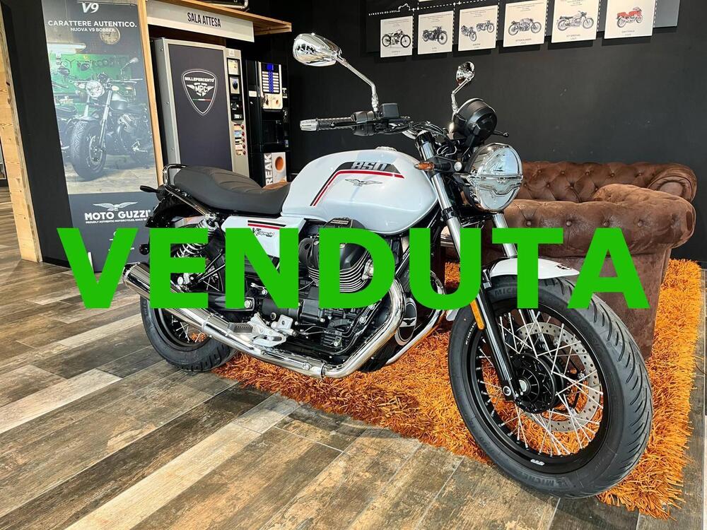 Moto Guzzi V7 Special (2025 - 26)