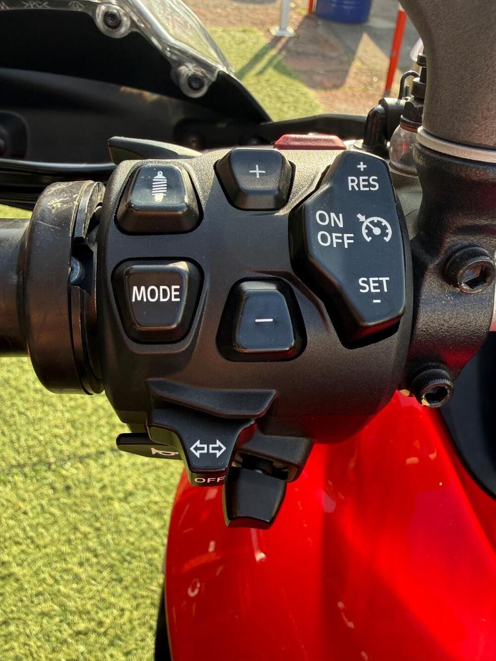 Ducati Multistrada V4 S (2021 - 24) (17)