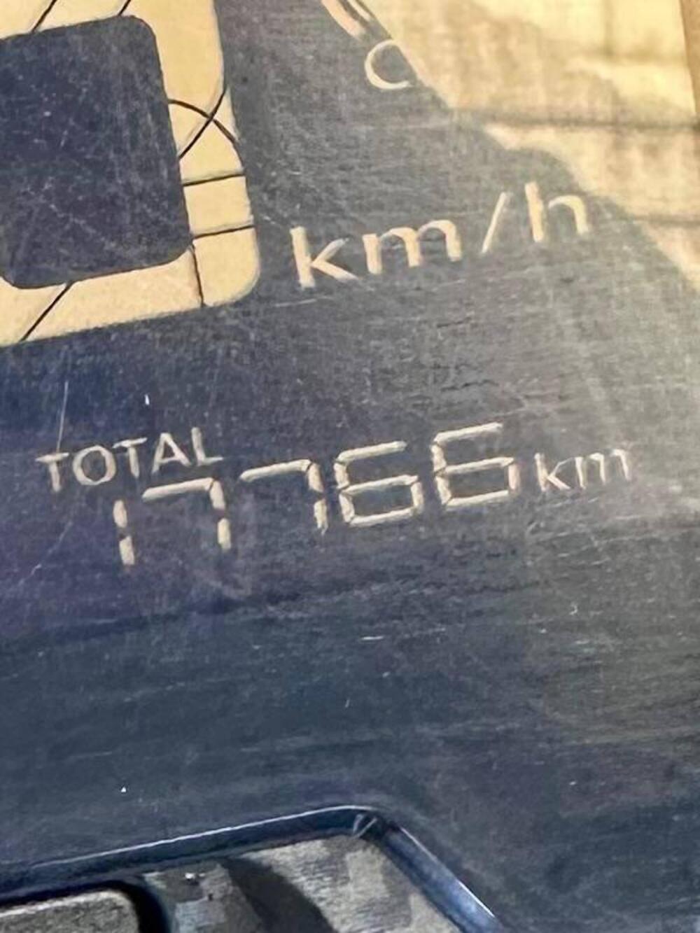 Honda CB 500 X (2021) (2)