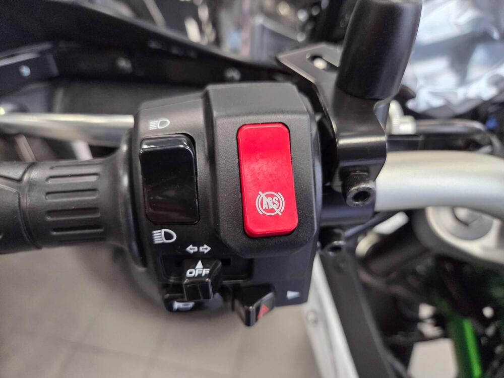 Kawasaki KLE 500 SE (2026) (6)