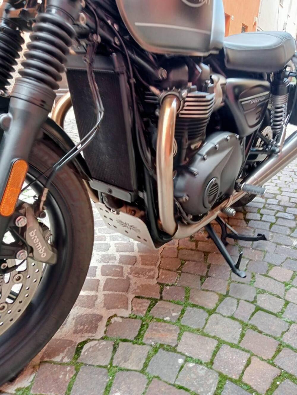 Triumph Speed Twin 900 (2023 - 24) (2)